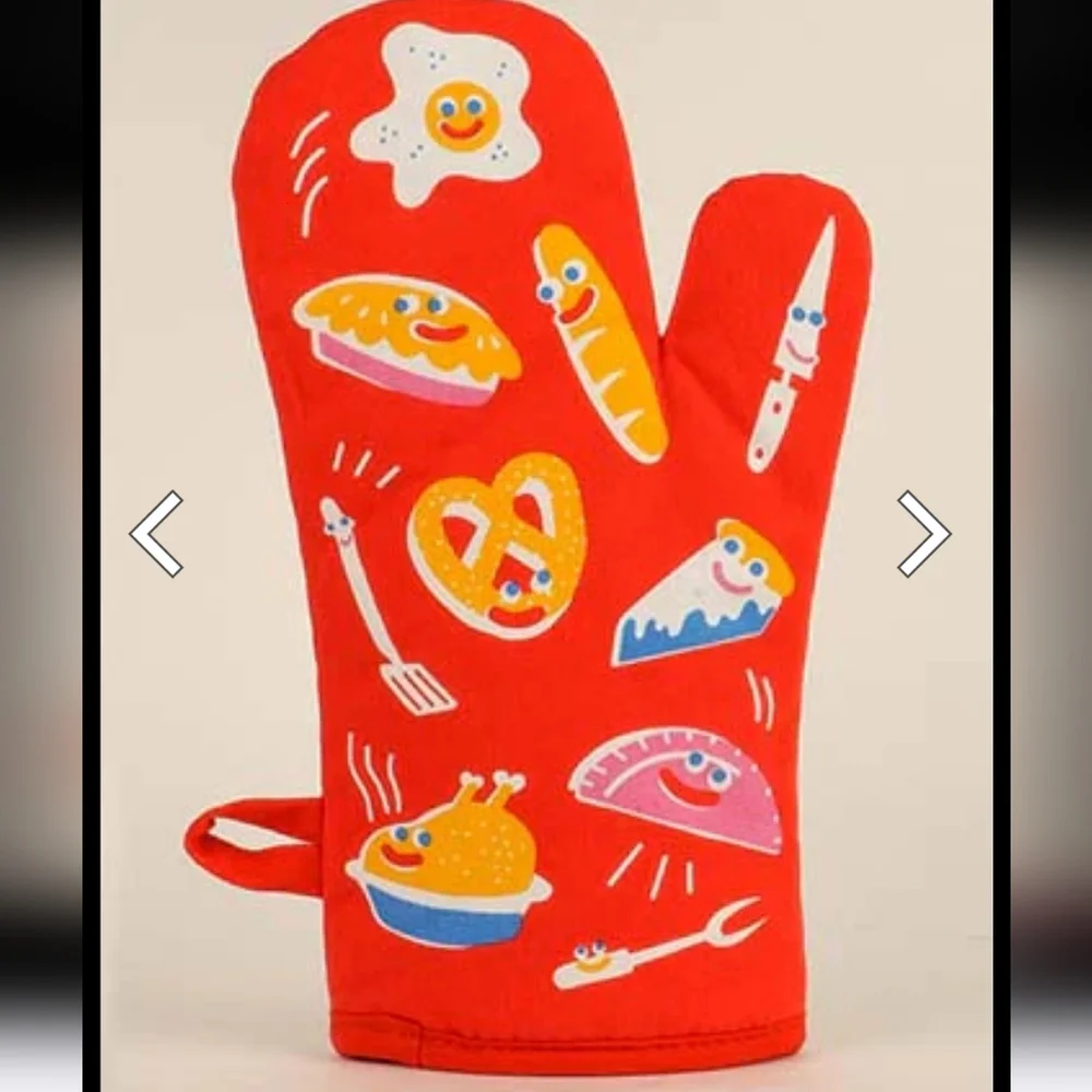 Blue Q Smells Like Happy Red Oven Mitt with Fun Food Graphics